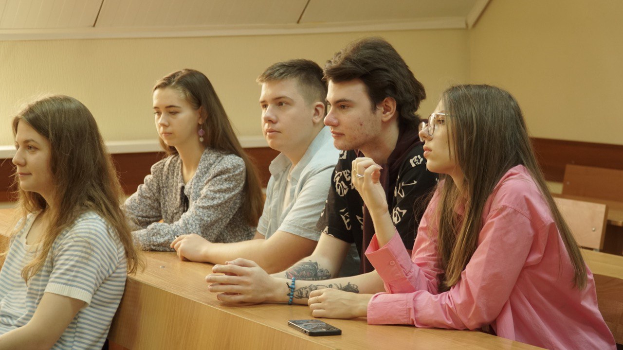 В ИФЖиМКК прошла первая лекция нового сезона научно-популярного проекта Lumos Maxima Fest